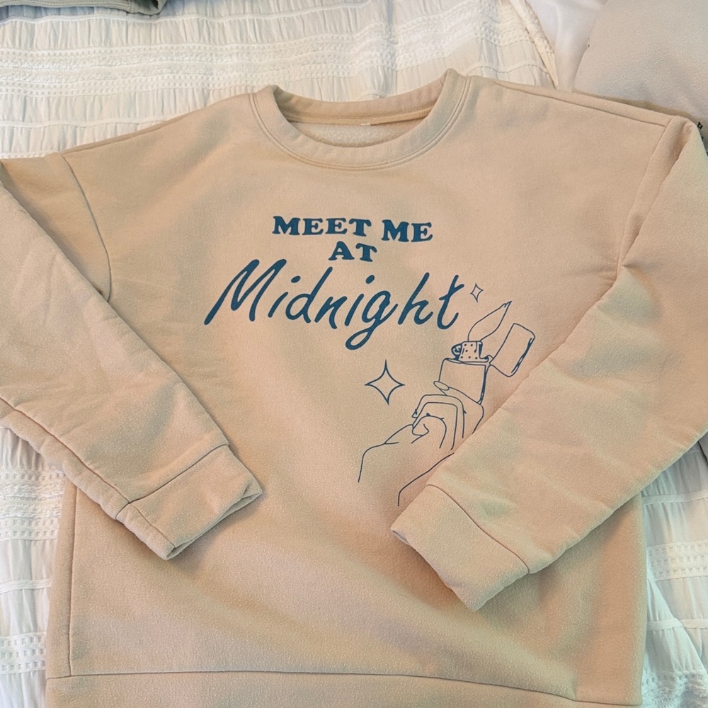 Beige 'Meet Me at Midnight' Sweatshirt